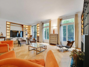 Exceptional apartment - 4BDR 10P - TOUR EIFFEL